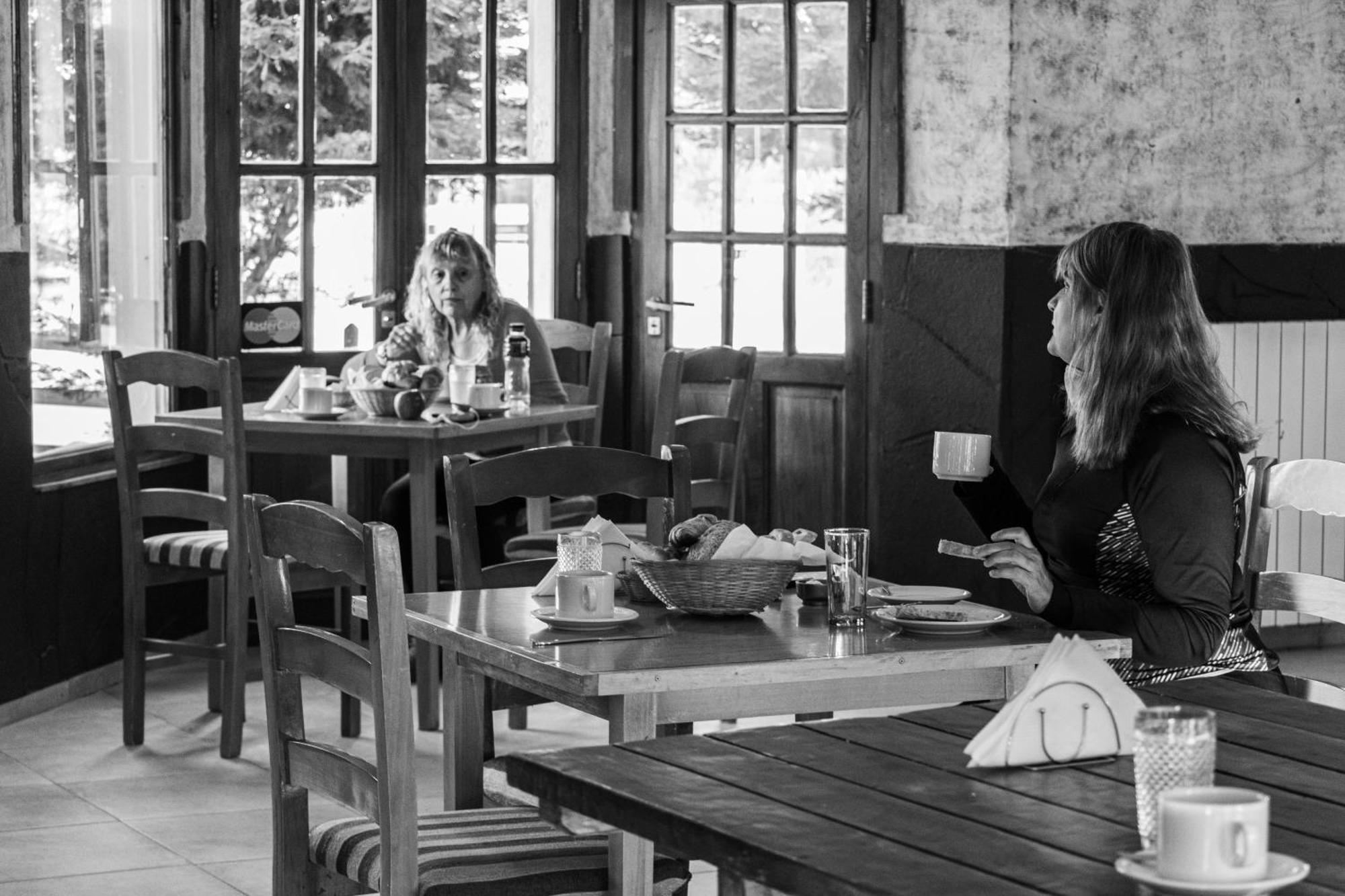 Hostel Pioneros Del Valle El Chaltén Eksteriør billede